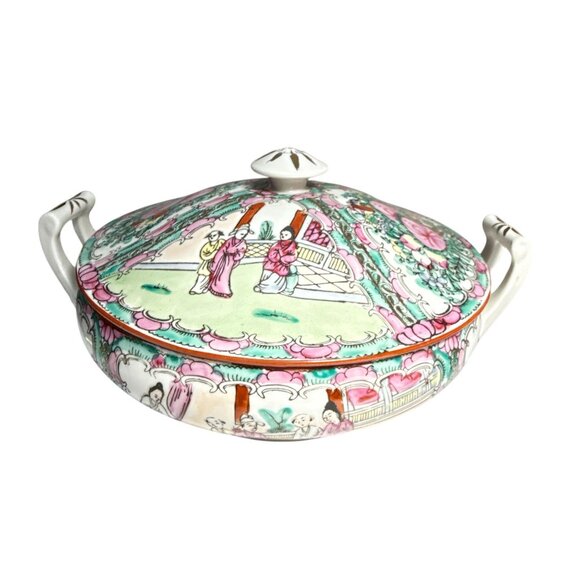 Vintage Chinese Rose Medallion Porcelain Covered Tureen Hand Painted Floral Scen - Picture 9 of 12